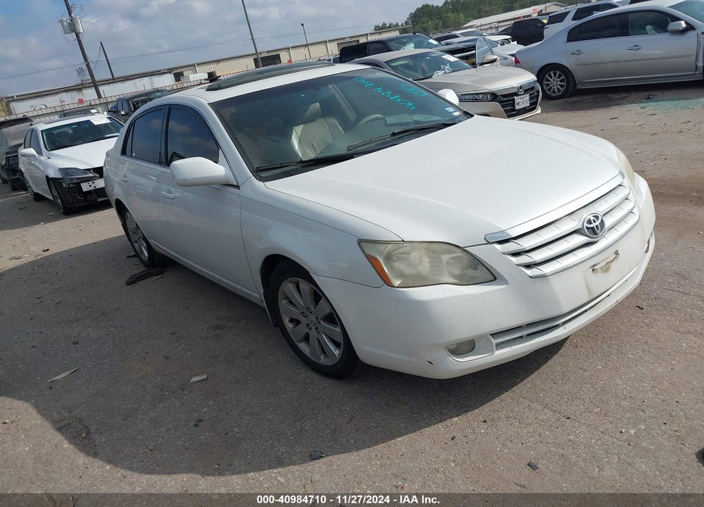 2005 TOYOTA AVALON XLS VIN: 4T1BK36B85U056695