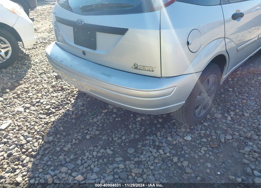 2007 FORD FOCUS S/SE/SES VIN: 1FAHP37N17W193595