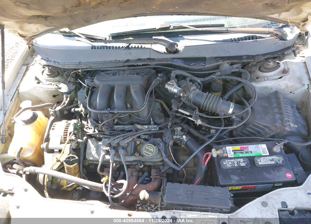 2005 FORD TAURUS SE VIN: 1FAFP53245A242541