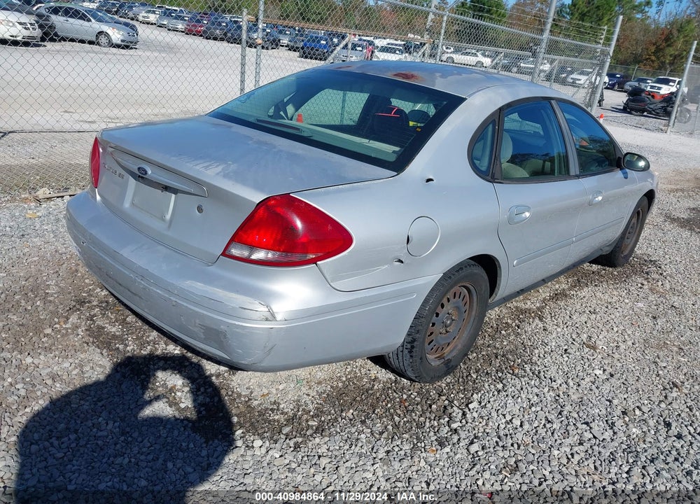 2005 FORD TAURUS SE VIN: 1FAFP53245A242541