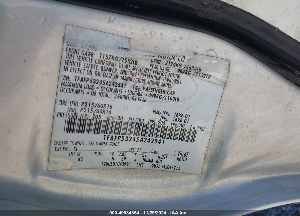 2005 FORD TAURUS SE VIN: 1FAFP53245A242541