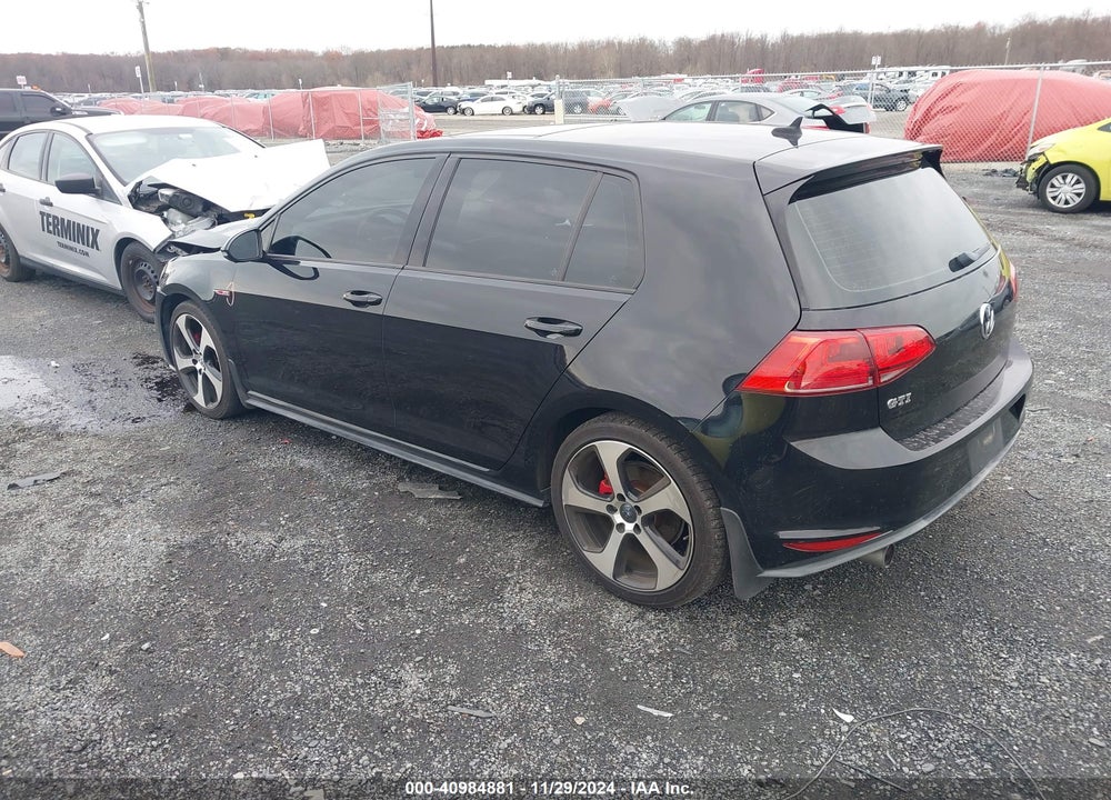 2015 VOLKSWAGEN GOLF GTI 2.0T AUTOBAHN 4-DOOR VIN: 3VW4T7AU5FM045697