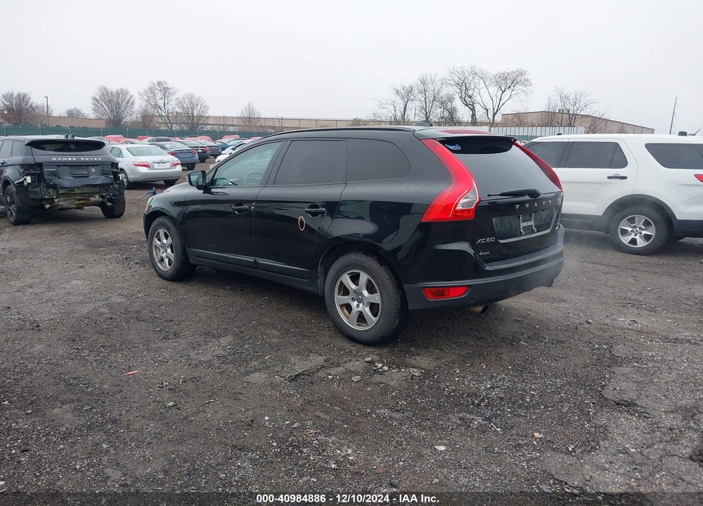 2010 VOLVO XC60 3.2 VIN: YV4960DZ3A2121140