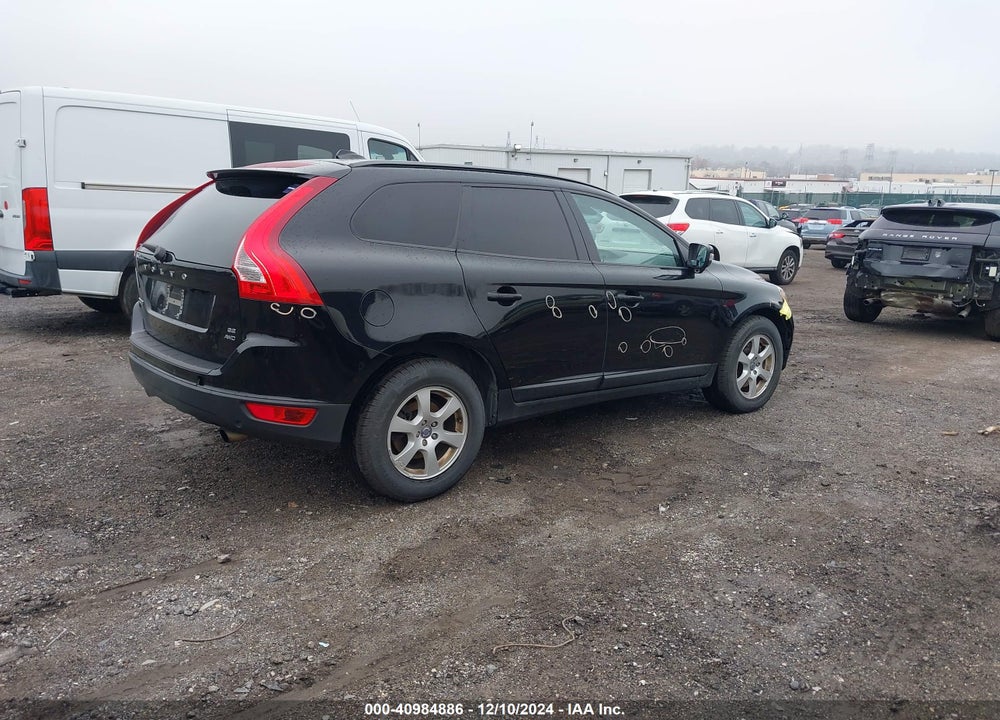 2010 VOLVO XC60 3.2 VIN: YV4960DZ3A2121140