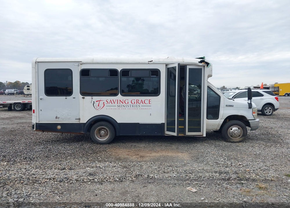 2011 GLAVAL E-350 CUTAWAY VIN: 1FDEE3FS8BDA17024
