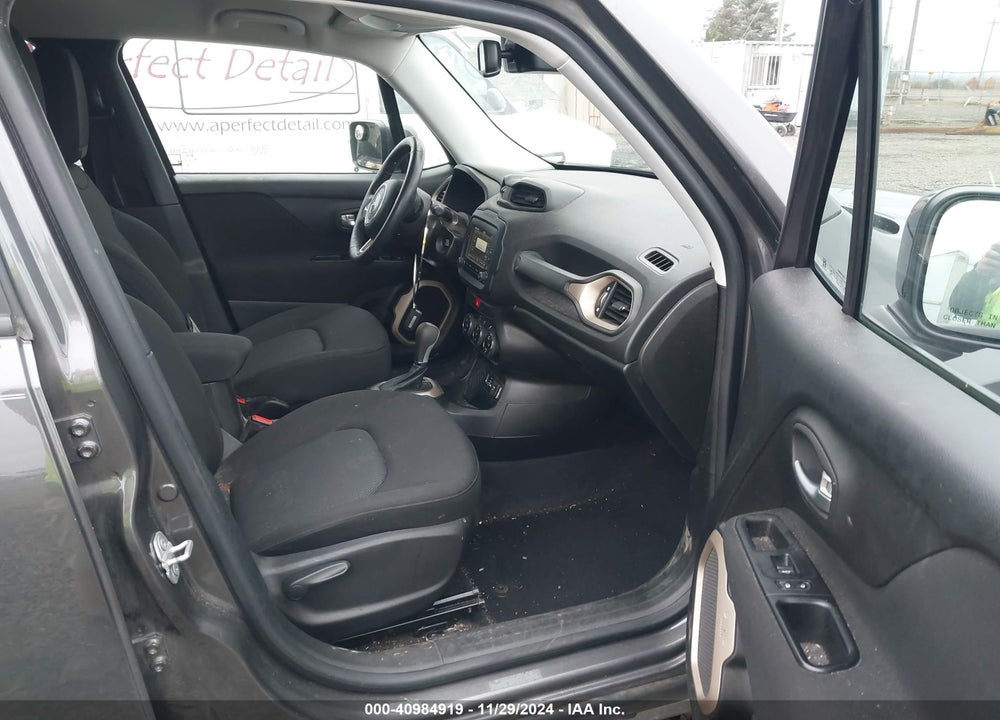 2017 JEEP RENEGADE LATITUDE FWD VIN: ZACCJABB2HPG36942