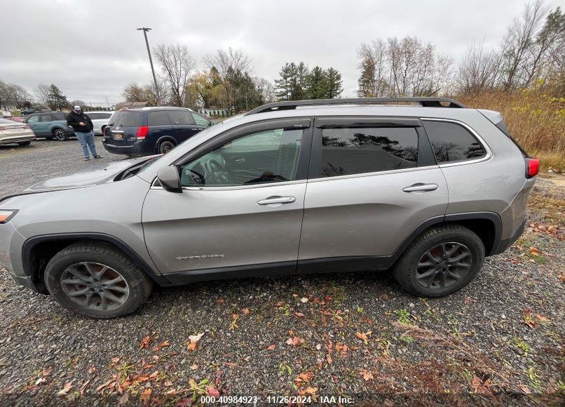 2015 JEEP CHEROKEE LATITUDE VIN: 1C4PJMCB8FW540962