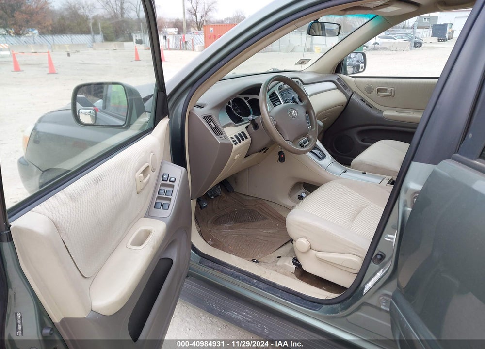 2005 TOYOTA HIGHLANDER VIN: JTEGD21A550110101