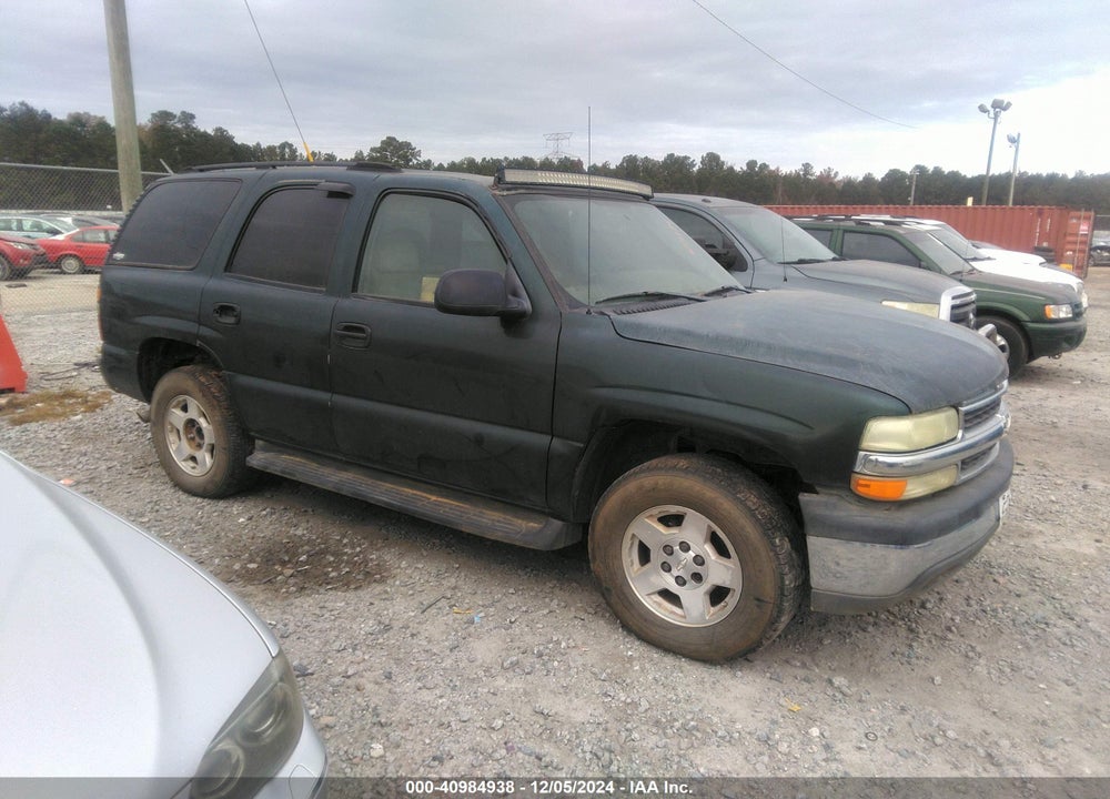 2004 CHEVROLET TAHOE LS VIN: 1GNEC13ZX4J216376