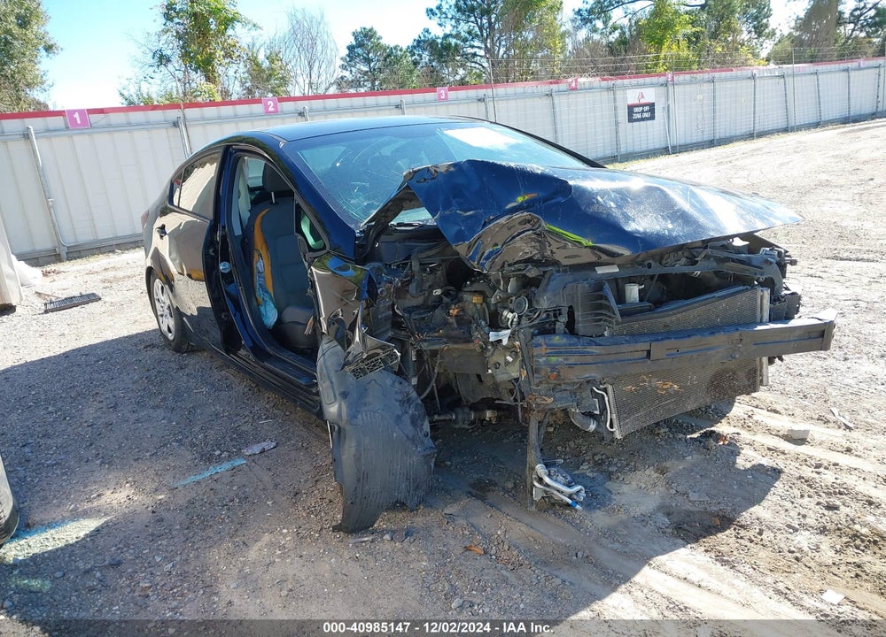 2017 KIA FORTE LX VIN: 3KPFK4A70HE022896