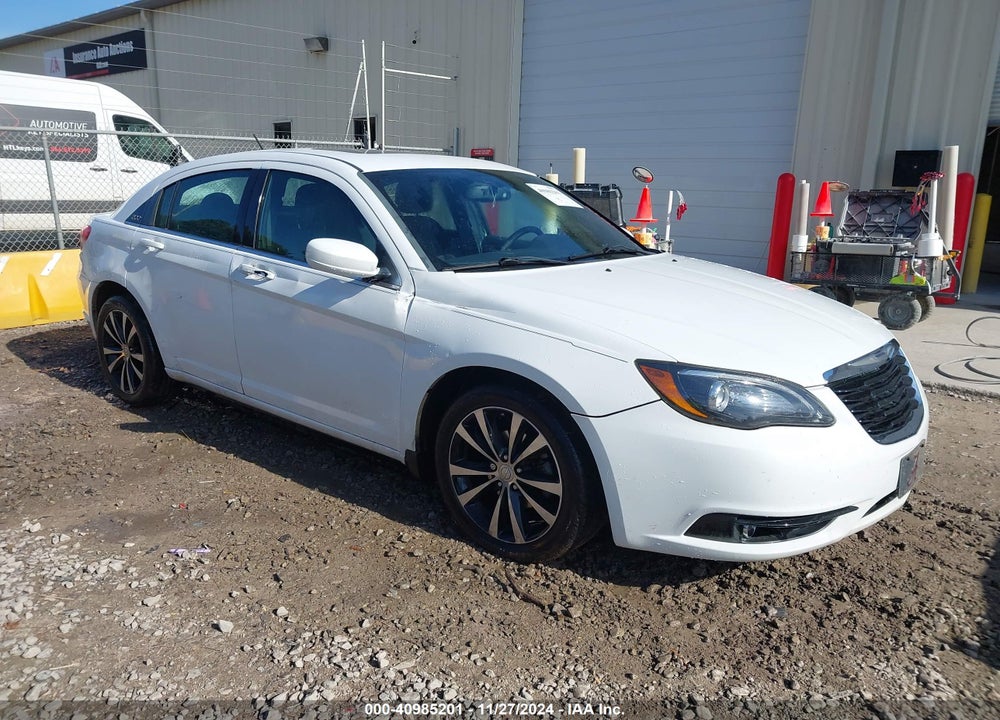 2012 CHRYSLER 200 TOURING VIN: 1C3CCBBG6CN277242