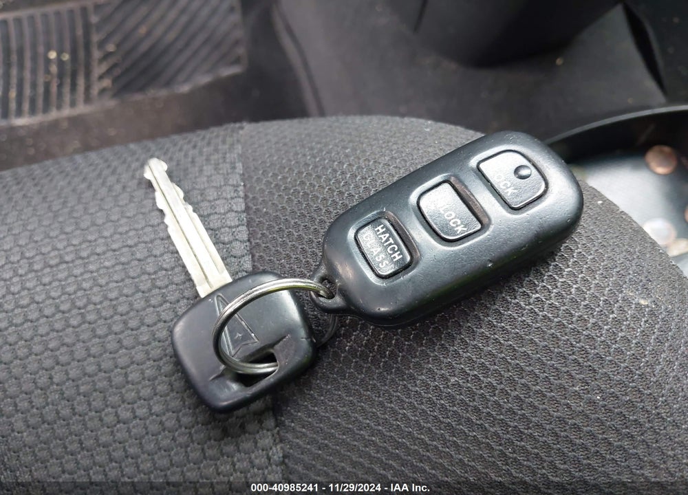 2007 PONTIAC VIBE VIN: 5Y2SL67877Z432928