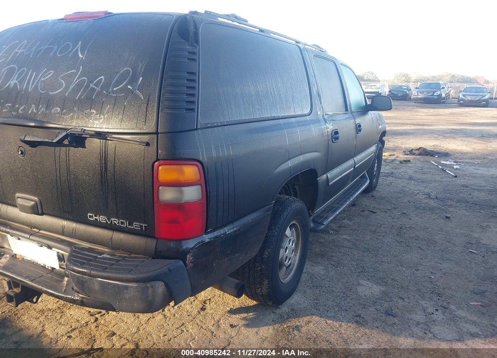 2001 CHEVROLET SUBURBAN LS VIN: 3GNEC16T91G270112