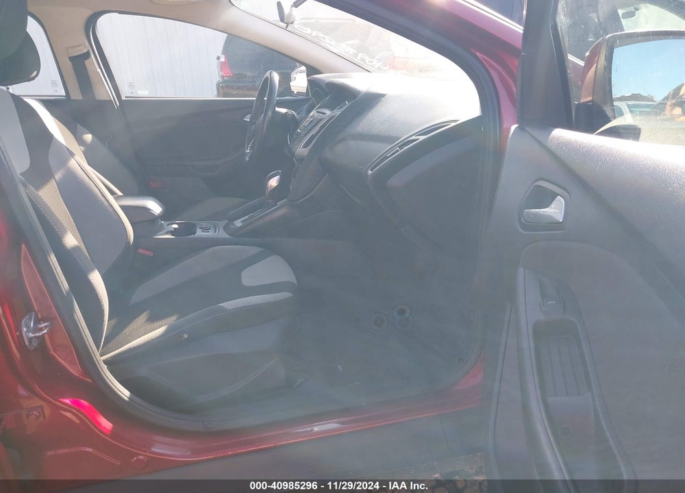 2014 FORD FOCUS SE VIN: 1FADP3F21EL308765