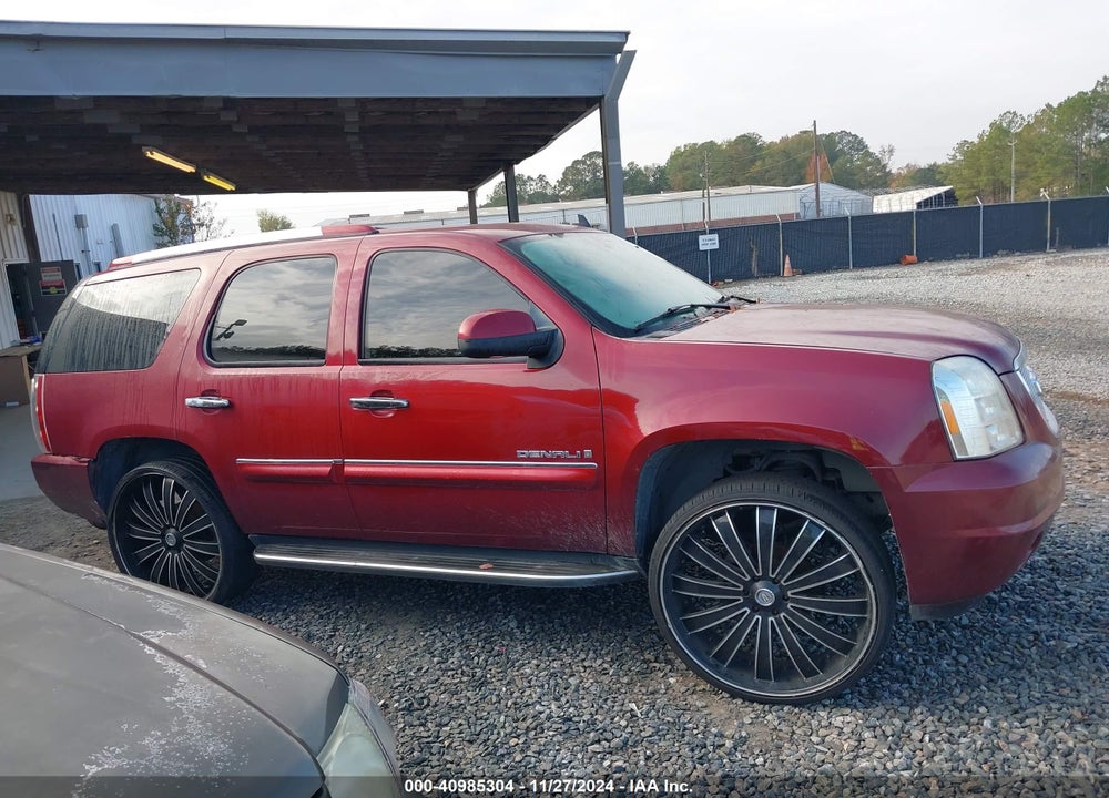 2008 GMC YUKON DENALI VIN: 1GKFK63858J128771
