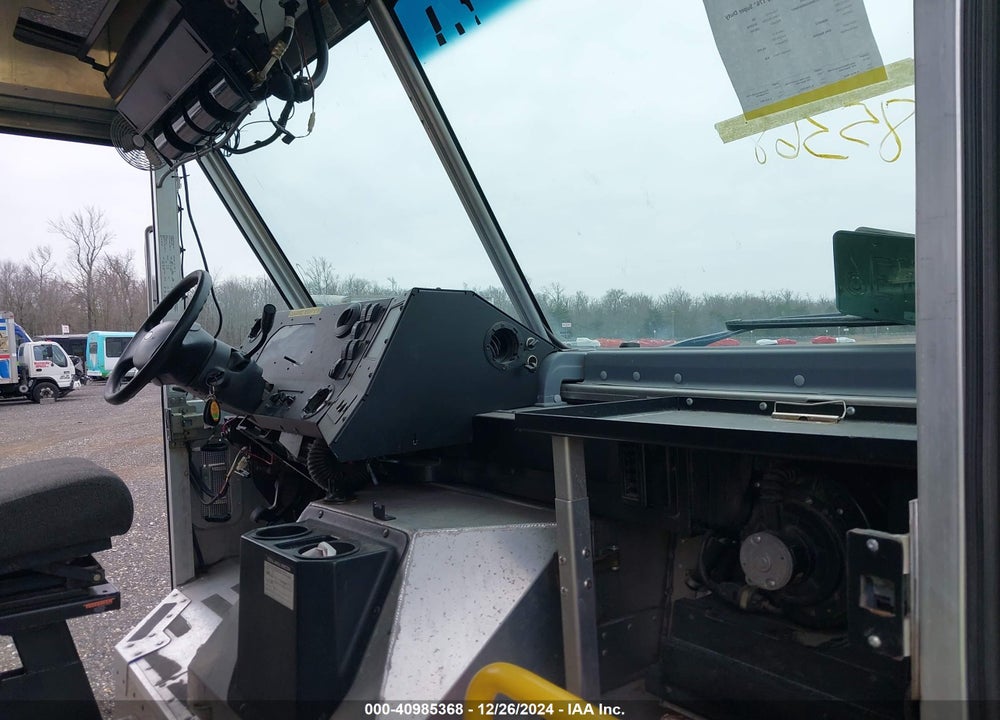 2019 FORD E-450 STRIPPED VIN: 1FC3E4K64KDC48657