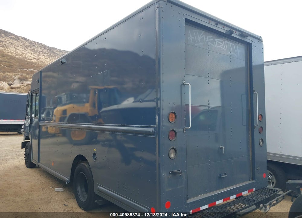 2020 FREIGHTLINER MT45G VIN: 4UZAC2EA2LCMG4250