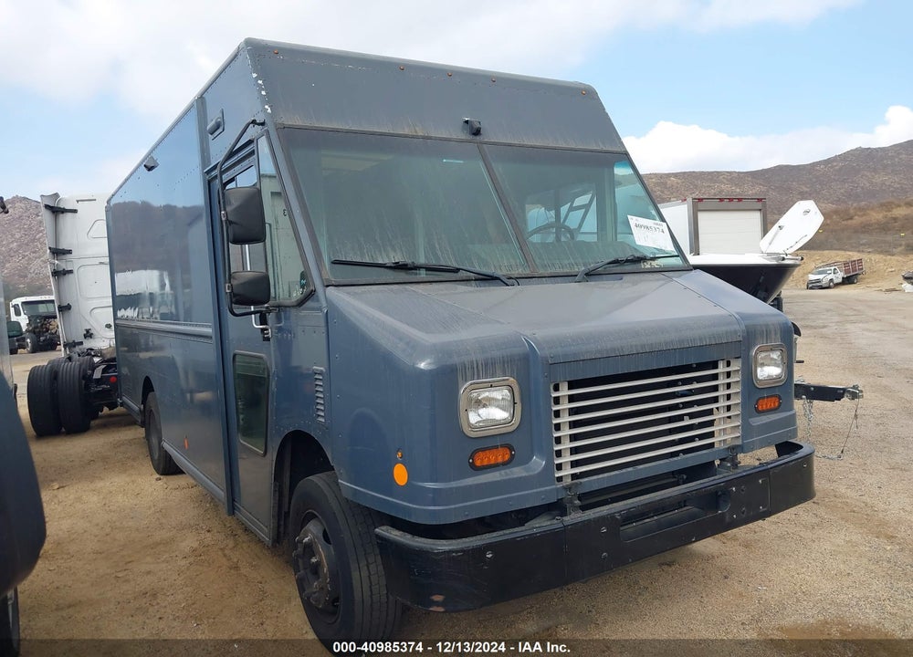 2020 FREIGHTLINER MT45G VIN: 4UZAC2EA2LCMG4250
