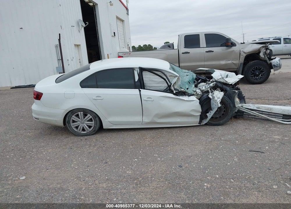 2017 VOLKSWAGEN JETTA 1.4T S VIN: 3VW2B7AJ0HM294993