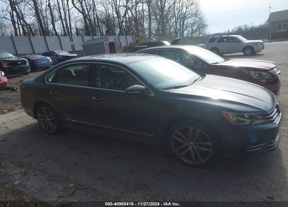 2016 VOLKSWAGEN PASSAT 1.8T R-LINE VIN: 1VWAT7A34GC034347