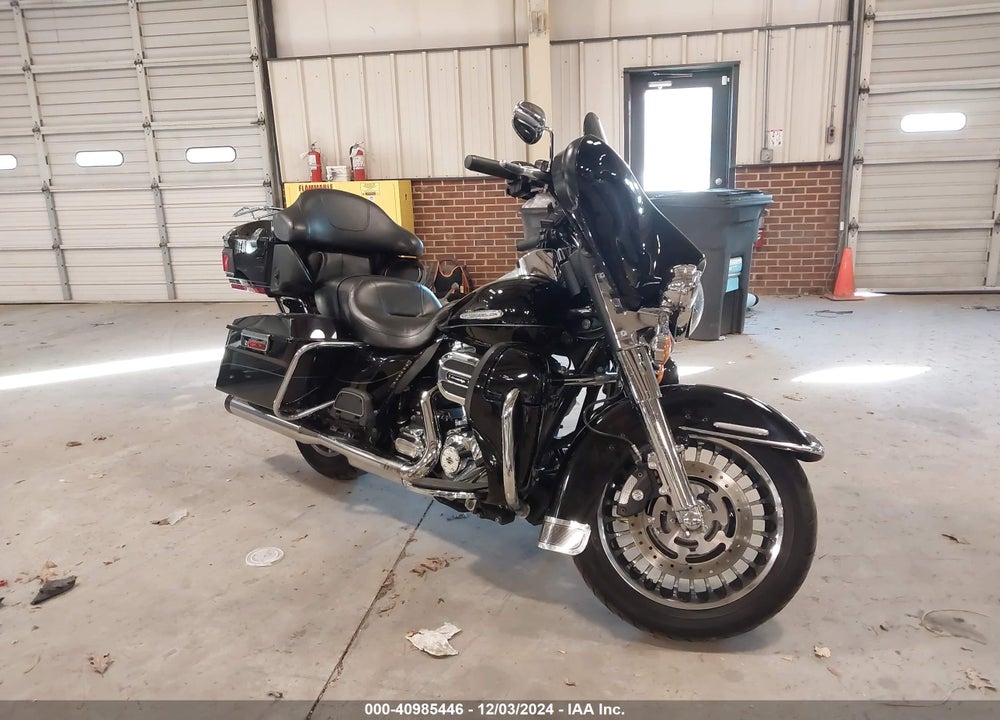 2013 HARLEY-DAVIDSON FLHTK ELECTRA GLIDE ULTRA LTD VIN: 1HD1KEM14DB648433