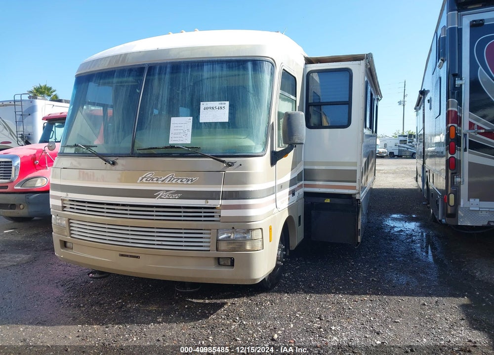 2000 FORD F550 SUPER DUTY STRIPPED CHASS VIN: 1FCNF53S2Y0A05050