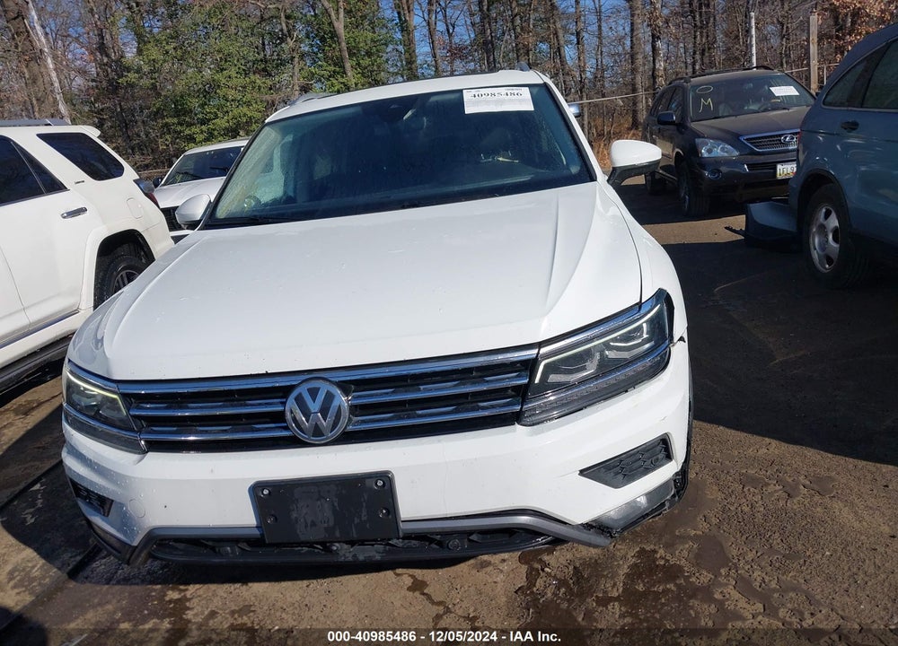 2018 VOLKSWAGEN TIGUAN 2.0T SEL PREMIUM VIN: 3VV4B7AX7JM172073