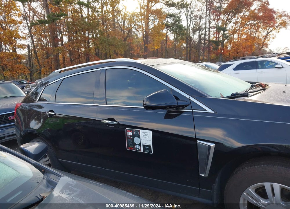 2014 CADILLAC SRX LUXURY COLLECTION VIN: 3GYFNBE30ES634655