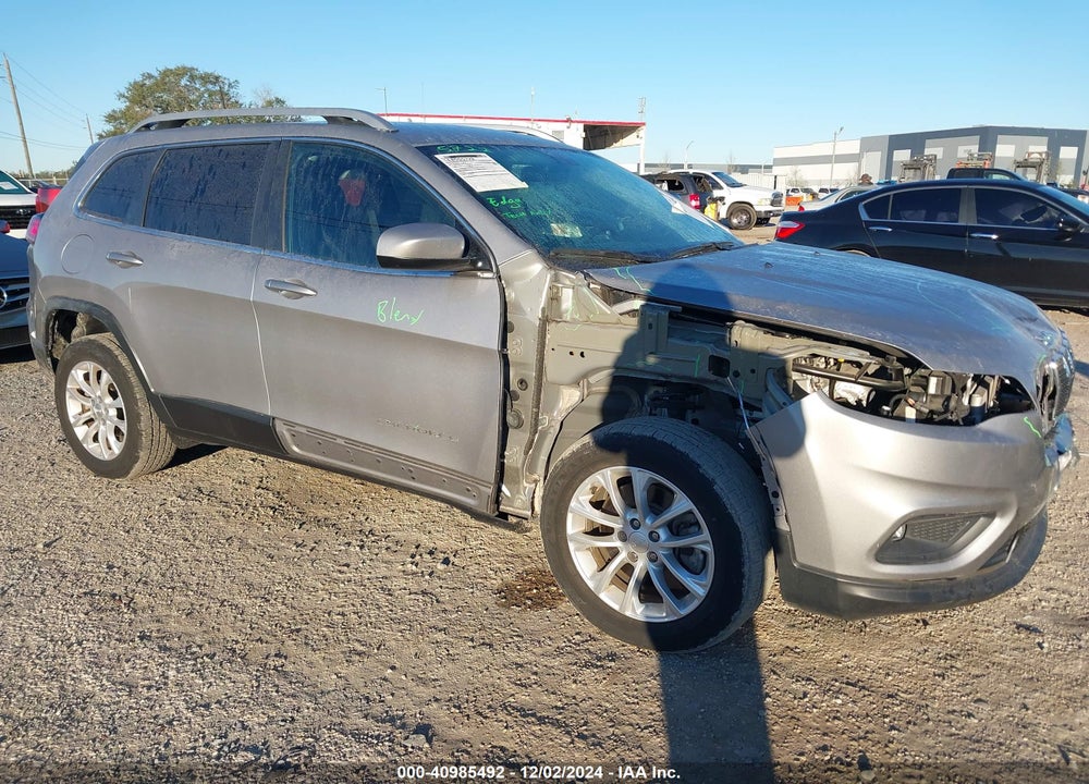 2019 JEEP CHEROKEE LATITUDE VIN: 1C4PJLCB3KD484977