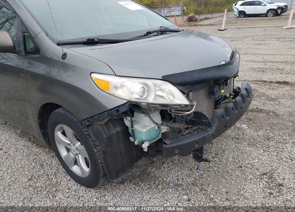 2011 TOYOTA SIENNA LE V6 VIN: 5TDKK3DC9BS059413