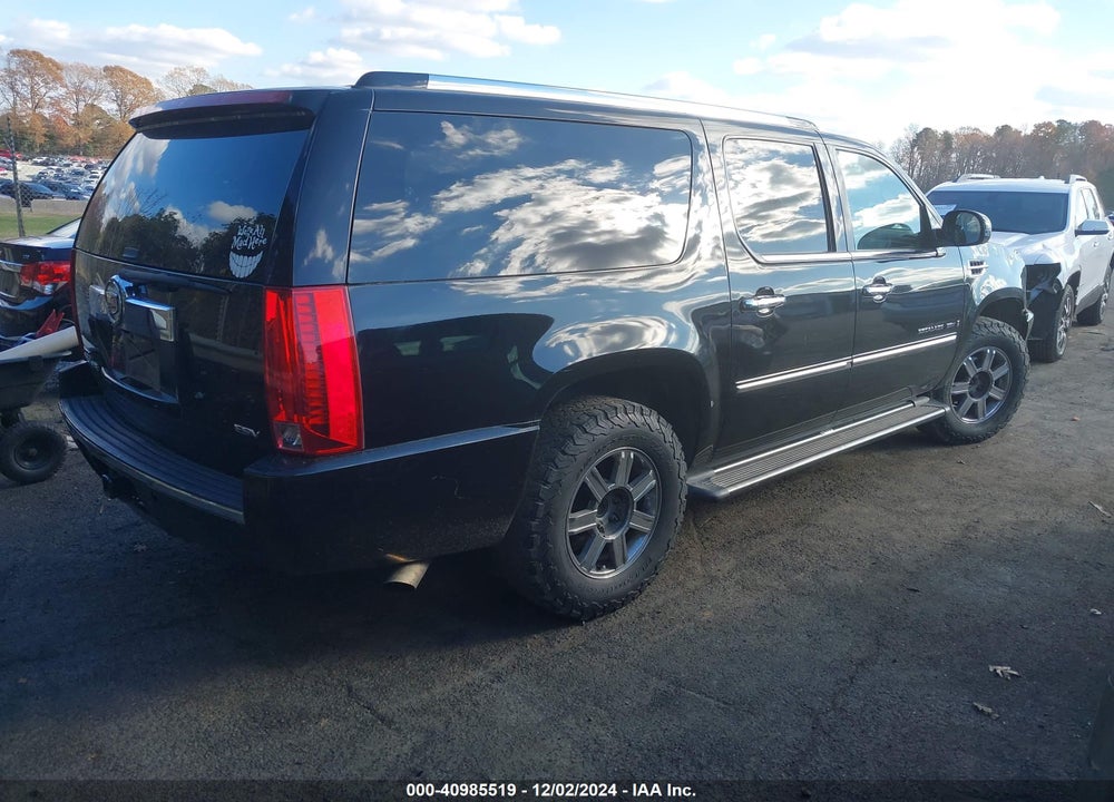 2007 CADILLAC ESCALADE ESV STANDARD VIN: 1GYFK66817R235057