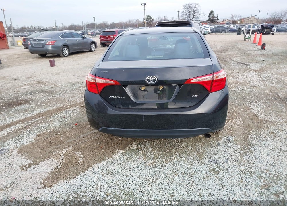 2018 TOYOTA COROLLA LE VIN: 2T1BURHE0JC065827