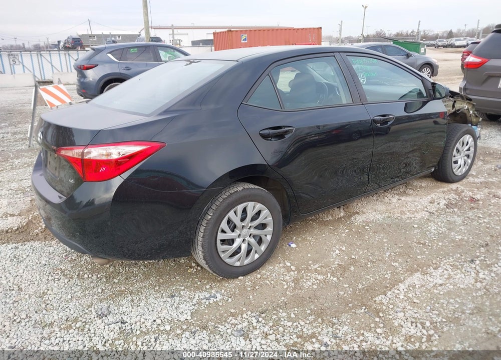 2018 TOYOTA COROLLA LE VIN: 2T1BURHE0JC065827