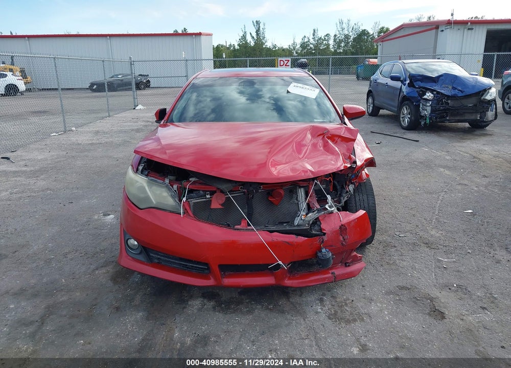 2014 TOYOTA CAMRY SE VIN: 4T1BF1FK9EU769226