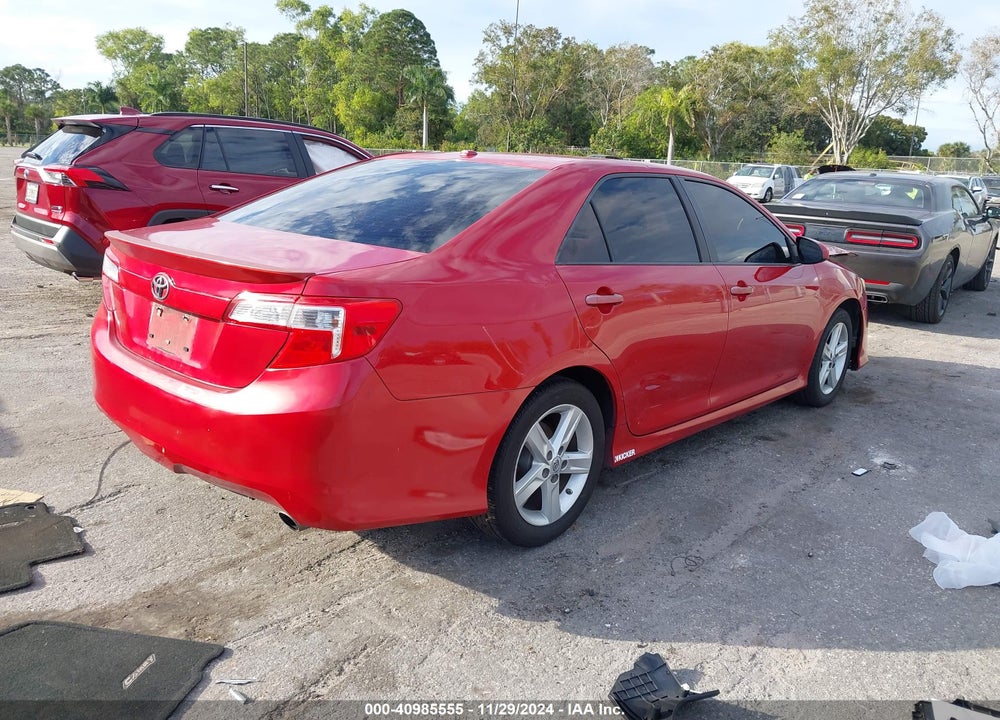 2014 TOYOTA CAMRY SE VIN: 4T1BF1FK9EU769226