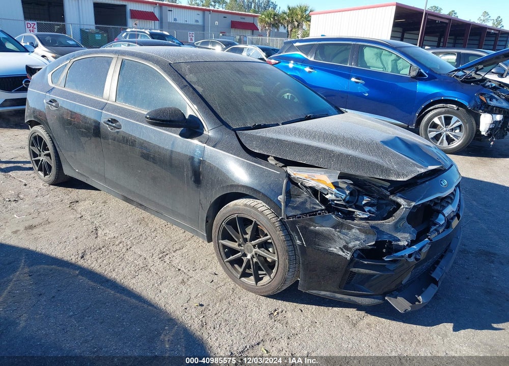 2019 KIA FORTE LXS VIN: 3KPF24AD1KE012102