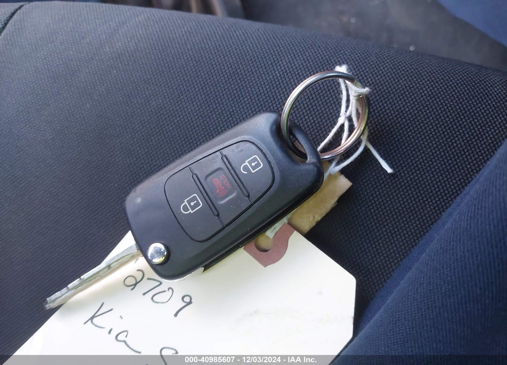 2013 KIA SOUL VIN: KNDJT2A63D7763556