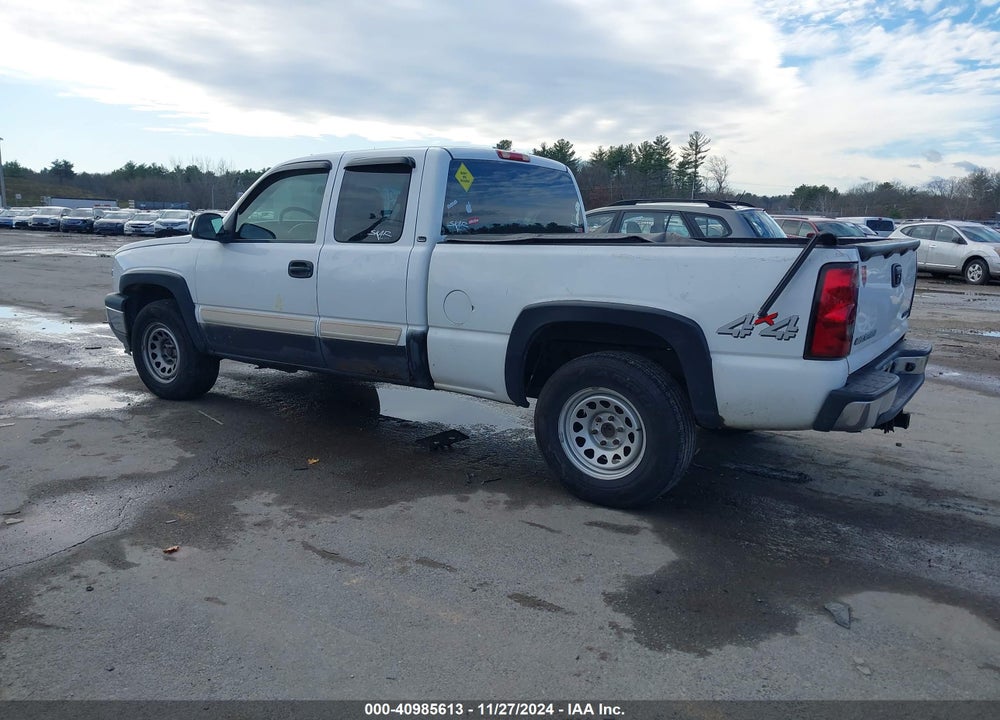 2005 CHEVROLET SILVERADO 1500 LS VIN: 2GCEK19VX51380688