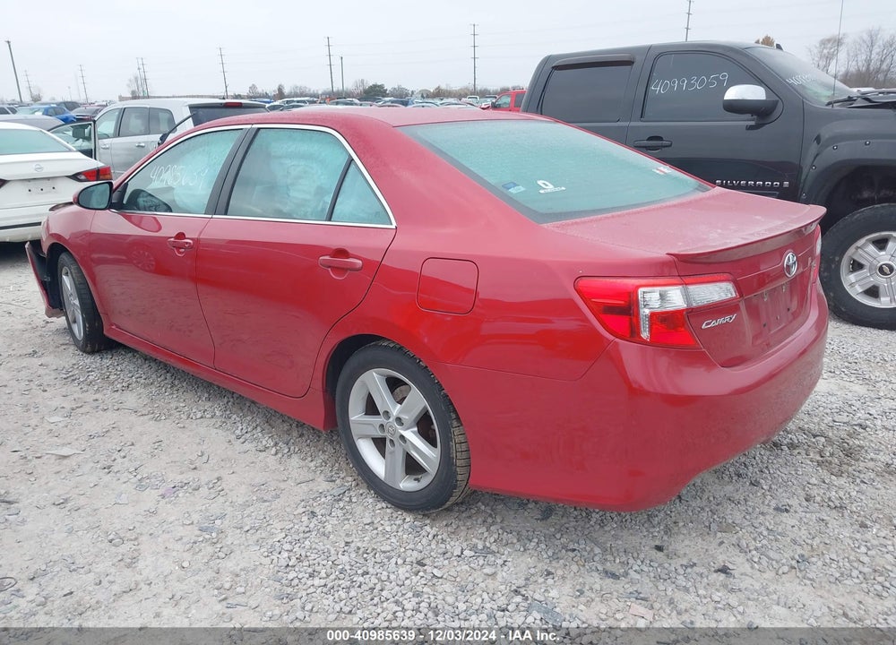 2014 TOYOTA CAMRY SE VIN: 4T1BF1FK7EU815426