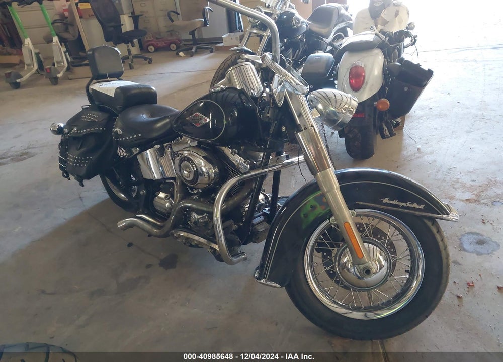 2013 HARLEY-DAVIDSON FLSTC HERITAGE SOFTAIL CLASSIC VIN: 1HD1BWV13DB037524