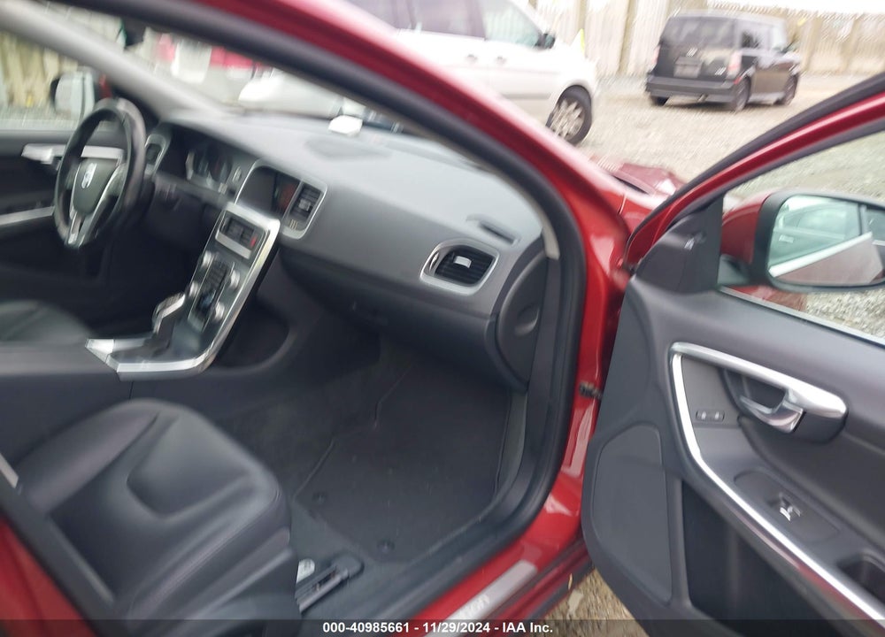 2017 VOLVO S60 INSCRIPTION T5 VIN: LYV402TK0HB128487