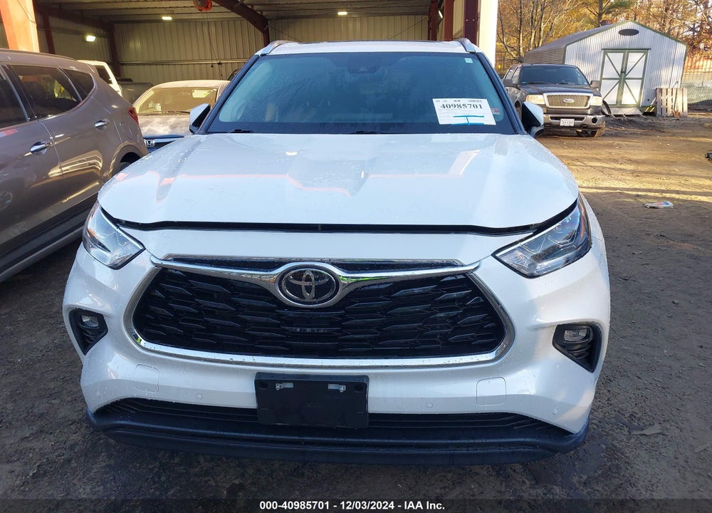 2023 TOYOTA HIGHLANDER LIMITED VIN: 5TDKDRBH4PS018528