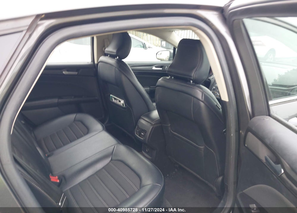 2018 FORD FUSION SE VIN: 3FA6P0HD5JR148858