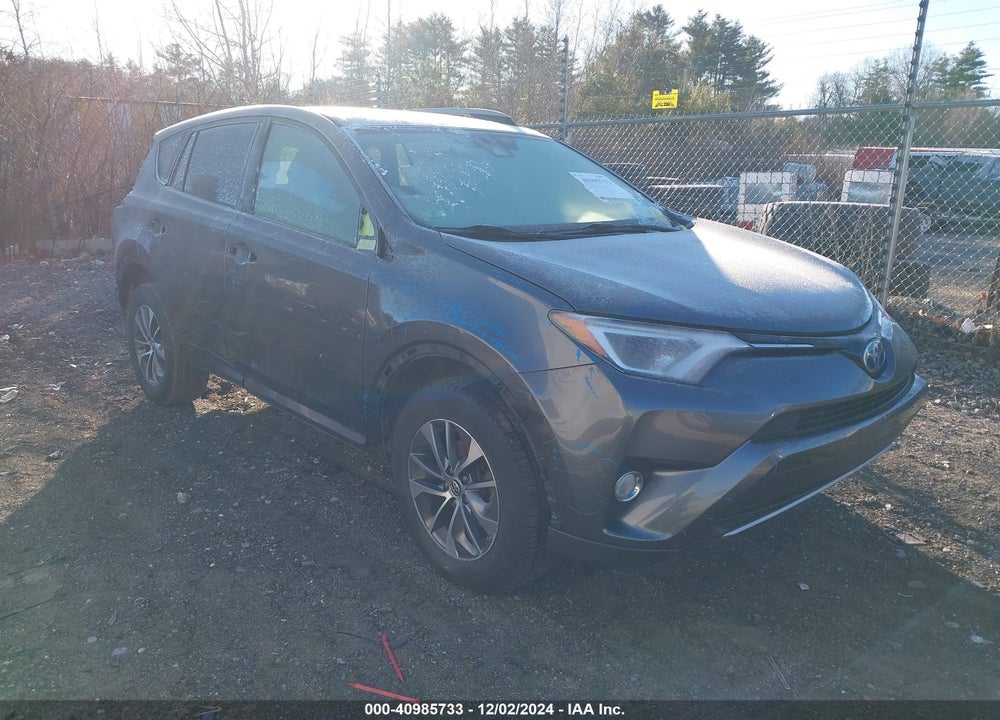 2017 TOYOTA RAV4 HYBRID XLE VIN: JTMRJREV8HD141819
