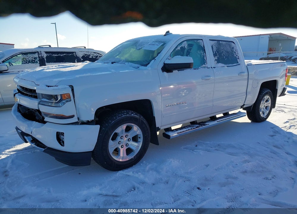 2017 CHEVROLET SILVERADO 1500 2LT VIN: 3GCUKREC2HG123244