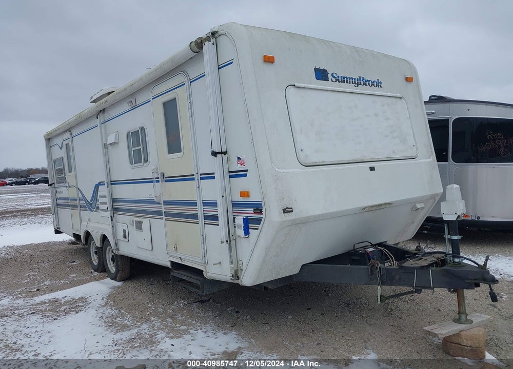 2000 SUNNYBROOK OTHER VIN: 4UBAS0M2XY1U20195