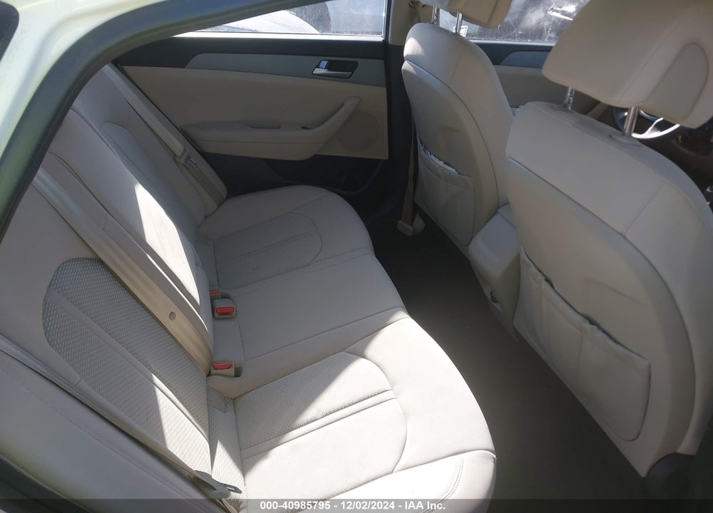 2017 HYUNDAI SONATA SE VIN: 5NPE24AF2HH582160