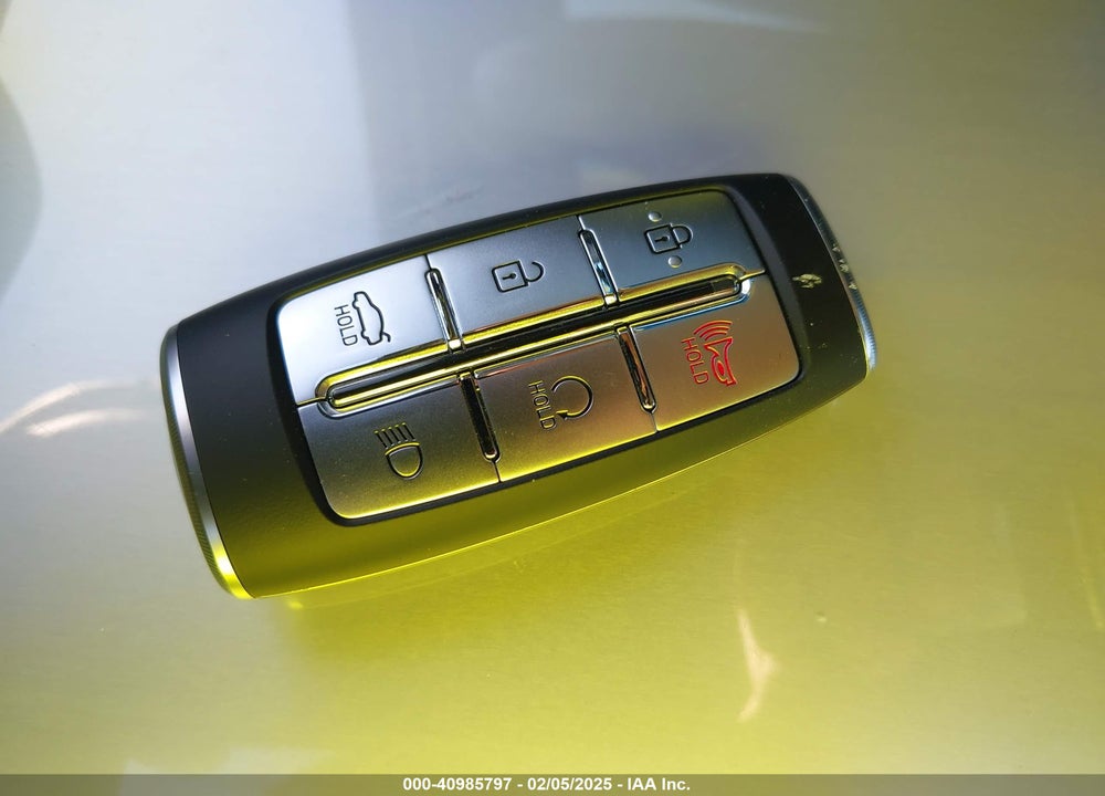 2023 GENESIS G70 VIN: KMTG34TA9PU110258