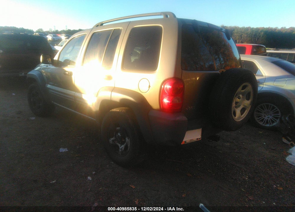2003 JEEP LIBERTY SPORT VIN: 1J4GK48K43W600974