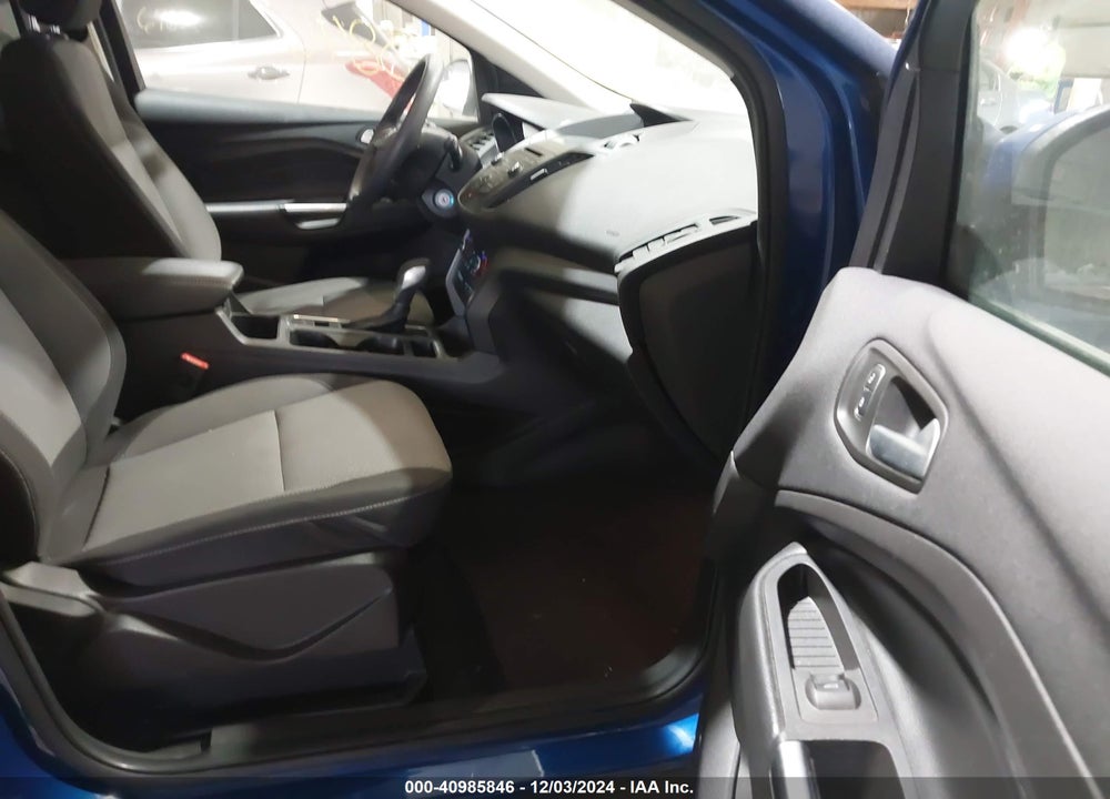 2018 FORD ESCAPE SE VIN: 1FMCU9GD6JUC35555